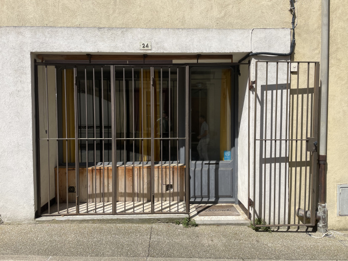 Location Immobilier Professionnel Local commercial La Roque-d'Anthéron (13640)